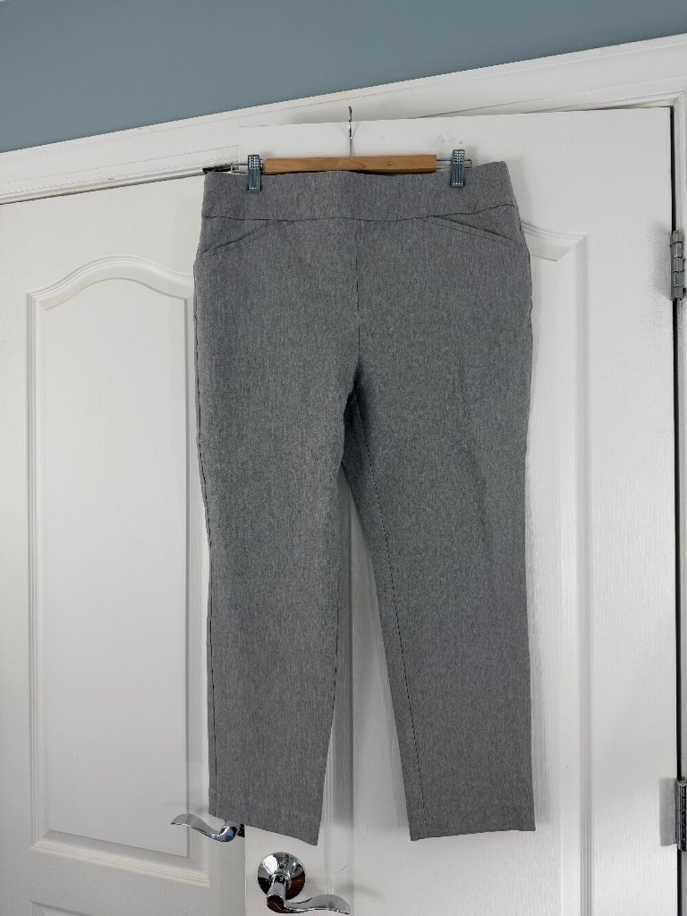 Chico's Slimming Perfect Stretch Ankle Pants Size 2.5 (14) Charcoal 3043